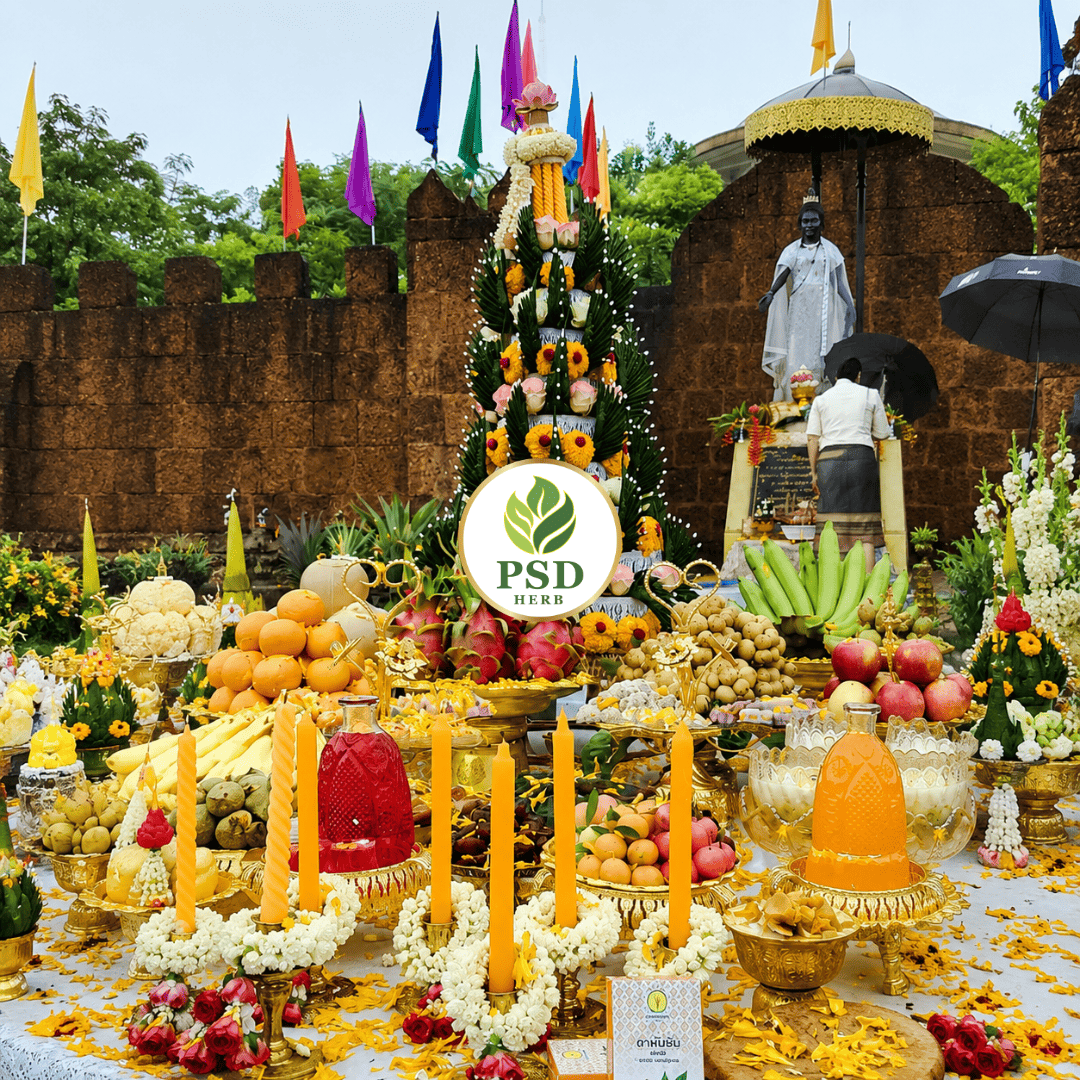 น้อมถวายการเปลี่ยนเครื่องทรงพระแม่จามเทวี